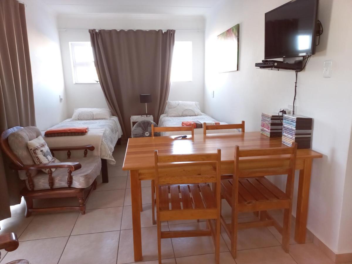 Come Home In Oudtshoorn Self-Catering Units Exterior foto
